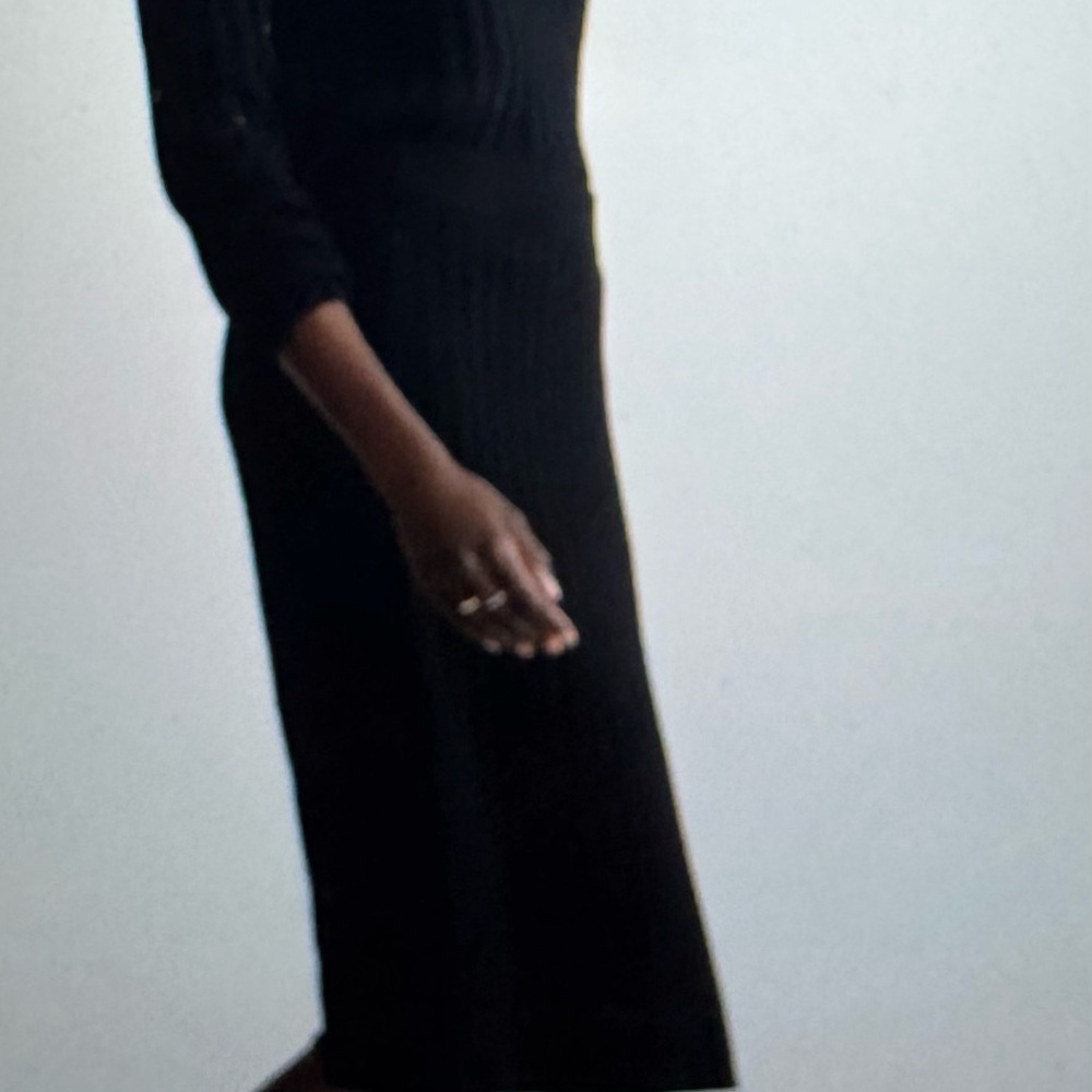 Quince Mongolian Cashmere Black Ribbed Midi Skirt